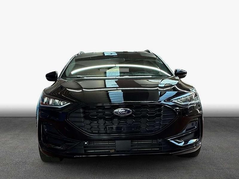 Gebraucht Ford Focus ST-Line X 125 PS (91 kW) 2024 Agate black metallic Kombi