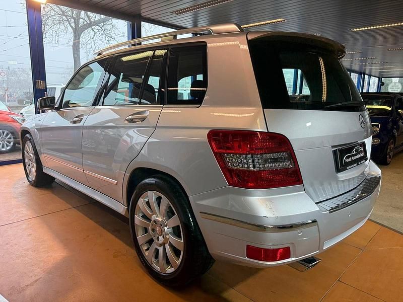 Gebraucht Mercedes GLK220 Sport Edition 170 PS (125 kW) 2010 Grau SUV