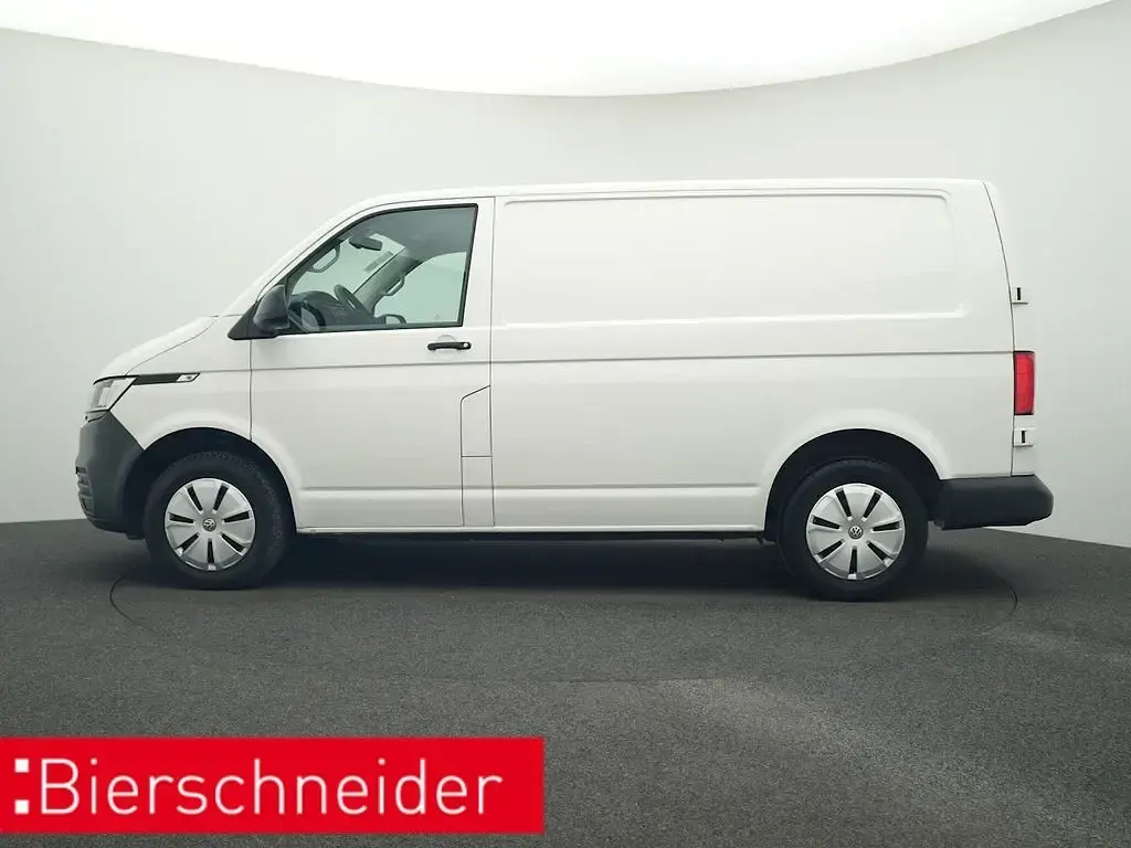 Gebraucht VW T6.1 110 PS (80 kW) 2021 Weiß Van