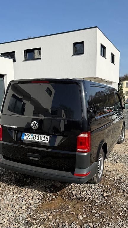 Gebraucht VW Transporter 150 PS (110 kW) 2019 Schwarz Van