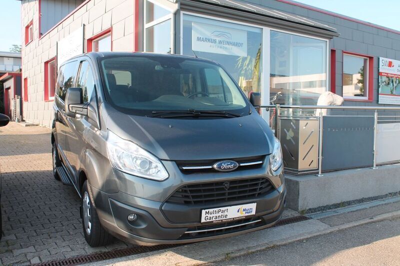 Grau Gebraucht 2017 Ford Transit Custom Kombi | 19.907 € (Teuer) - Bild 1/4
