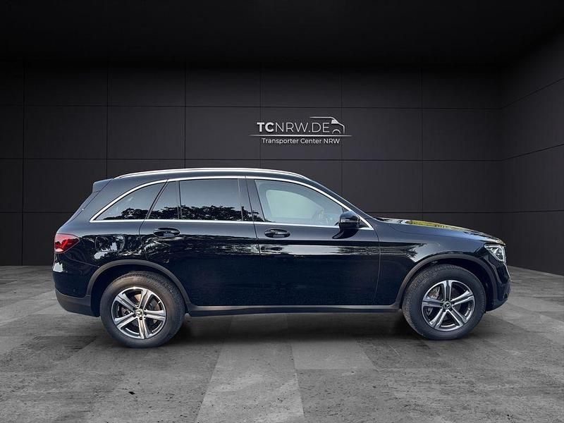 Gebraucht Mercedes GLC220 AMG line 194 PS (142 kW) 2020 Schwarz SUV