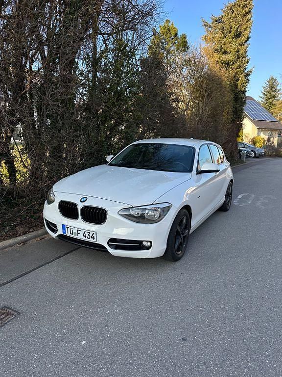 Gebraucht BMW 116 Efficient Dynamics 116 PS (85 kW) 2011 Weiß Kleinwagen