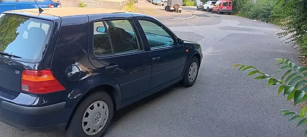 Gebraucht VW Golf III Basis 101 PS (74 kW) 1998 Blau Limousine