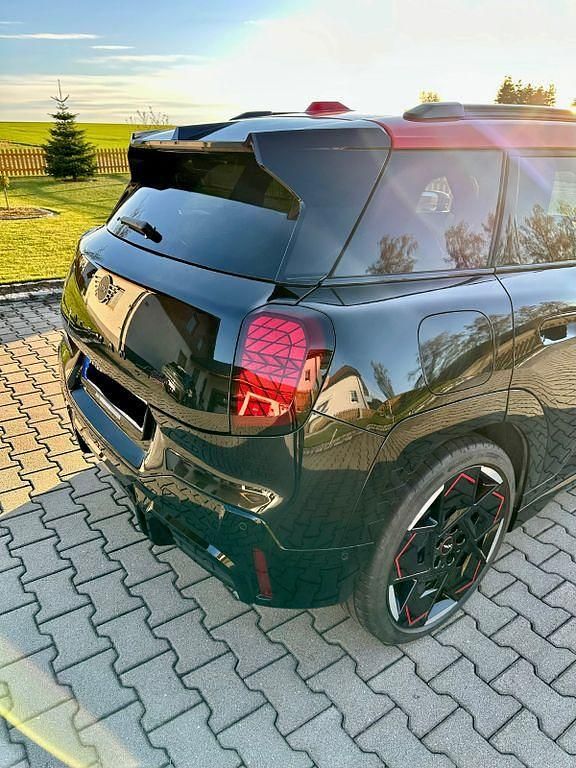 Second-hand Mini Aceman 189 kW (258 CP) 2025 Negru SUV