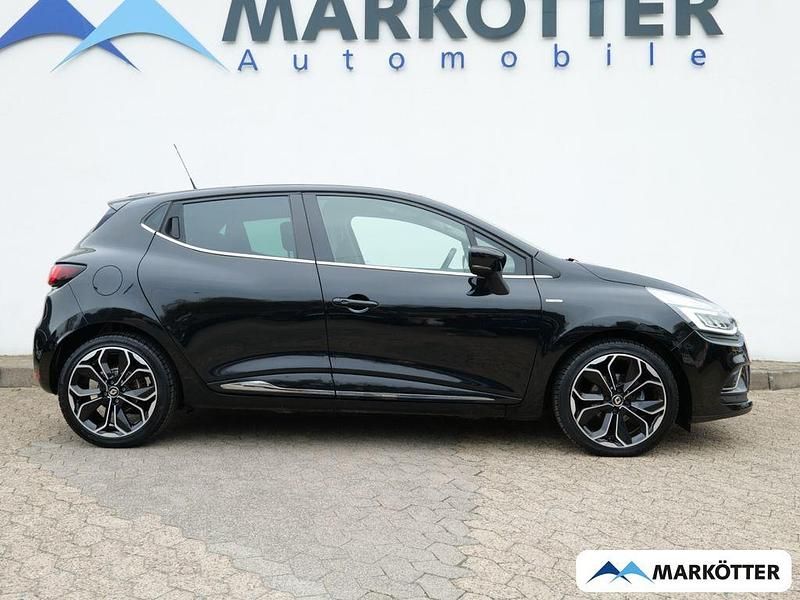 Gebraucht Renault Clio IV Bose Edition 90 PS (66 kW) 2019 Schwarz Limousine