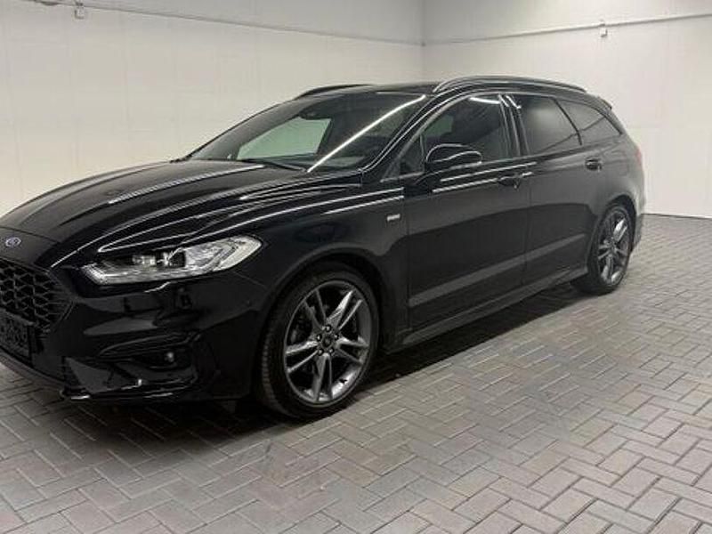 Iridiumschwarz metallic Gebraucht 2019 Ford Mondeo ST Kombi | 20.480 € (Etwas zu teuer) - Bild 1/4