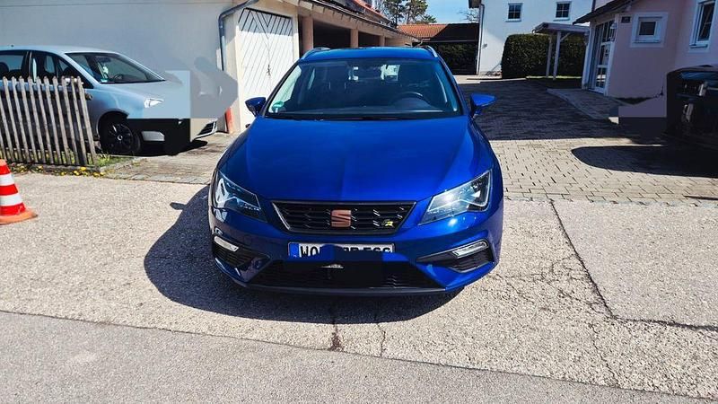 Gebraucht Seat Leon ST FR 179 PS (131 kW) 2018 Blau Kombi