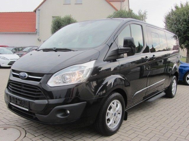 Schwarz Gebraucht 2014 Ford Tourneo Custom Titanium Van / Kleinbus | 17.990 € (Teuer) - Bild 1/4