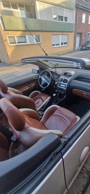 Gebraucht Peugeot 206 CC 2006 Silber Cabrio