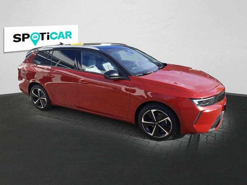 Gebraucht Opel Astra Elegance 110 PS (80 kW) 2023 Kardiorot / dach schwarz Kombi
