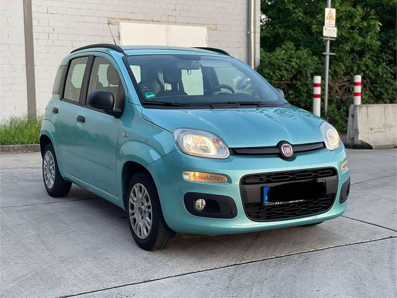Blau Gebraucht 2015 Fiat Panda Kleinwagen | 5.999 € (Fairer Preis) - Bild 1/4