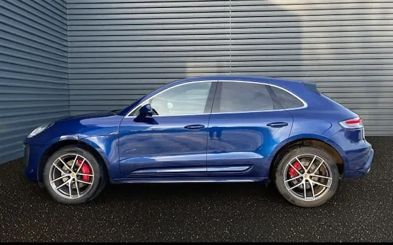 Gebraucht Porsche Macan S 381 PS (280 kW) 2023 Enzianblaumetallic SUV