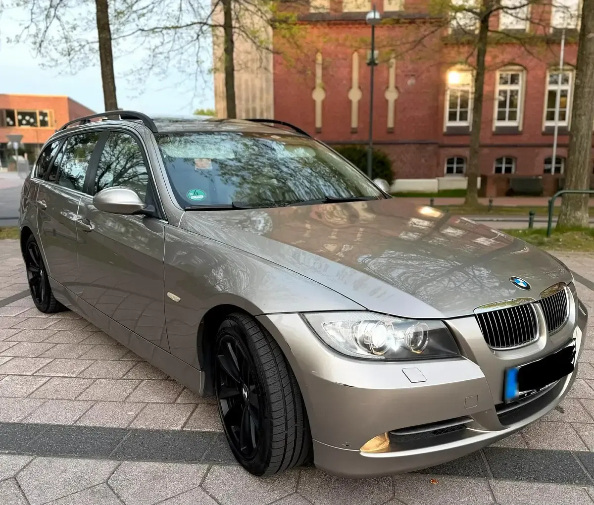 Używany BMW 330 2008 Brązowy Kombi