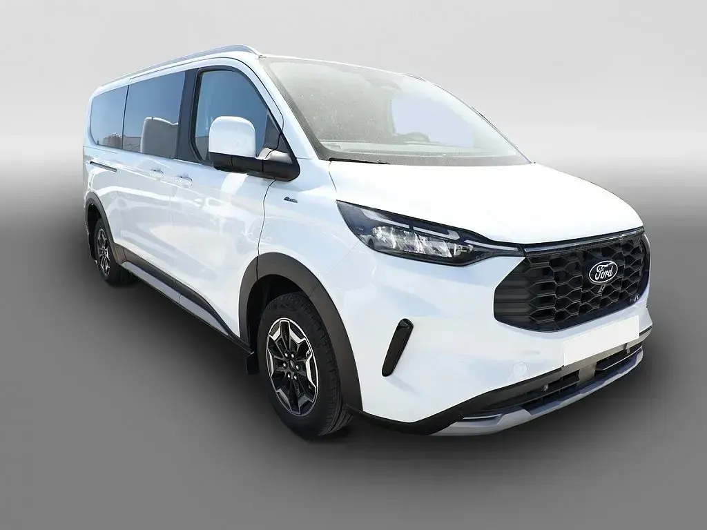 Nowe Ford Tourneo Active 170 KM (125 kW) 2026 Biały Minivan