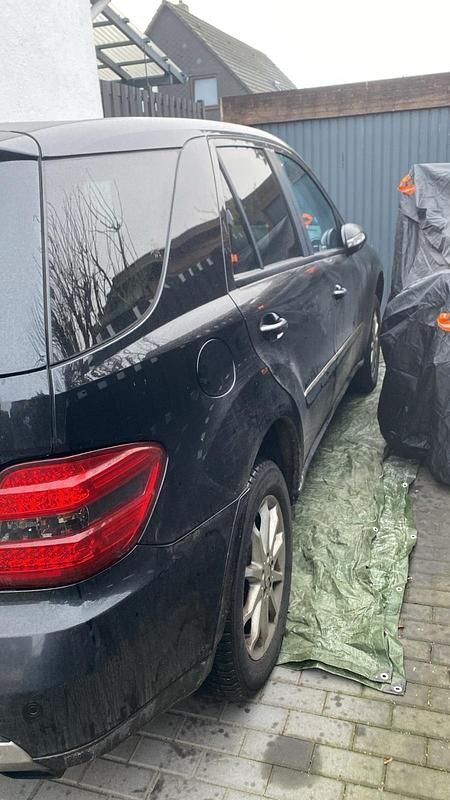 Gebraucht Mercedes ML280 190 PS (139 kW) 2005 Schwarz SUV