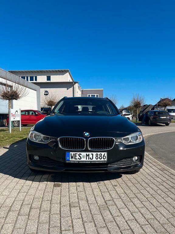 Gebraucht BMW 316 116 PS (85 kW) 2015 Schwarz Kombi