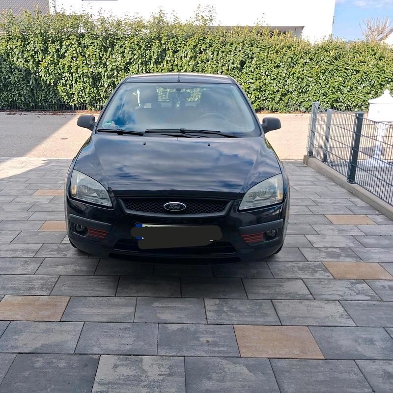 Usata Ford Focus 101 CV (74 kW) 2006 Nero Berlina