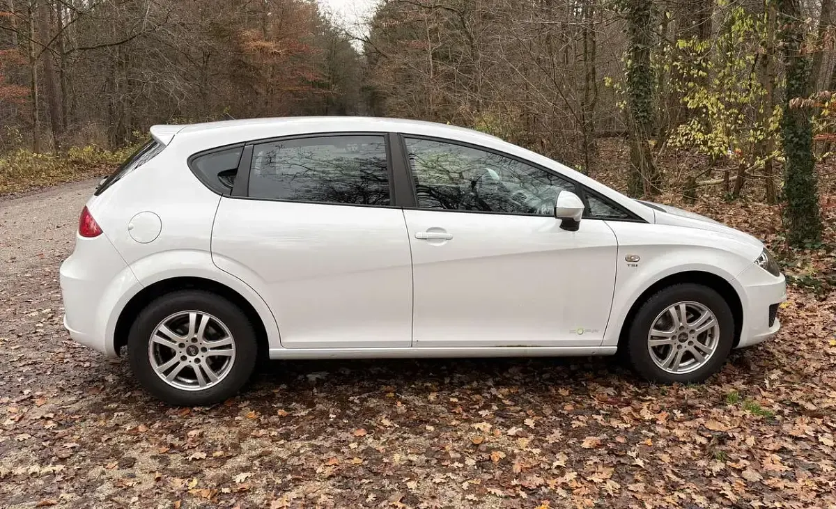 Gebraucht Seat Leon Copa 105 PS (77 kW) 2011 Weiß Kleinwagen