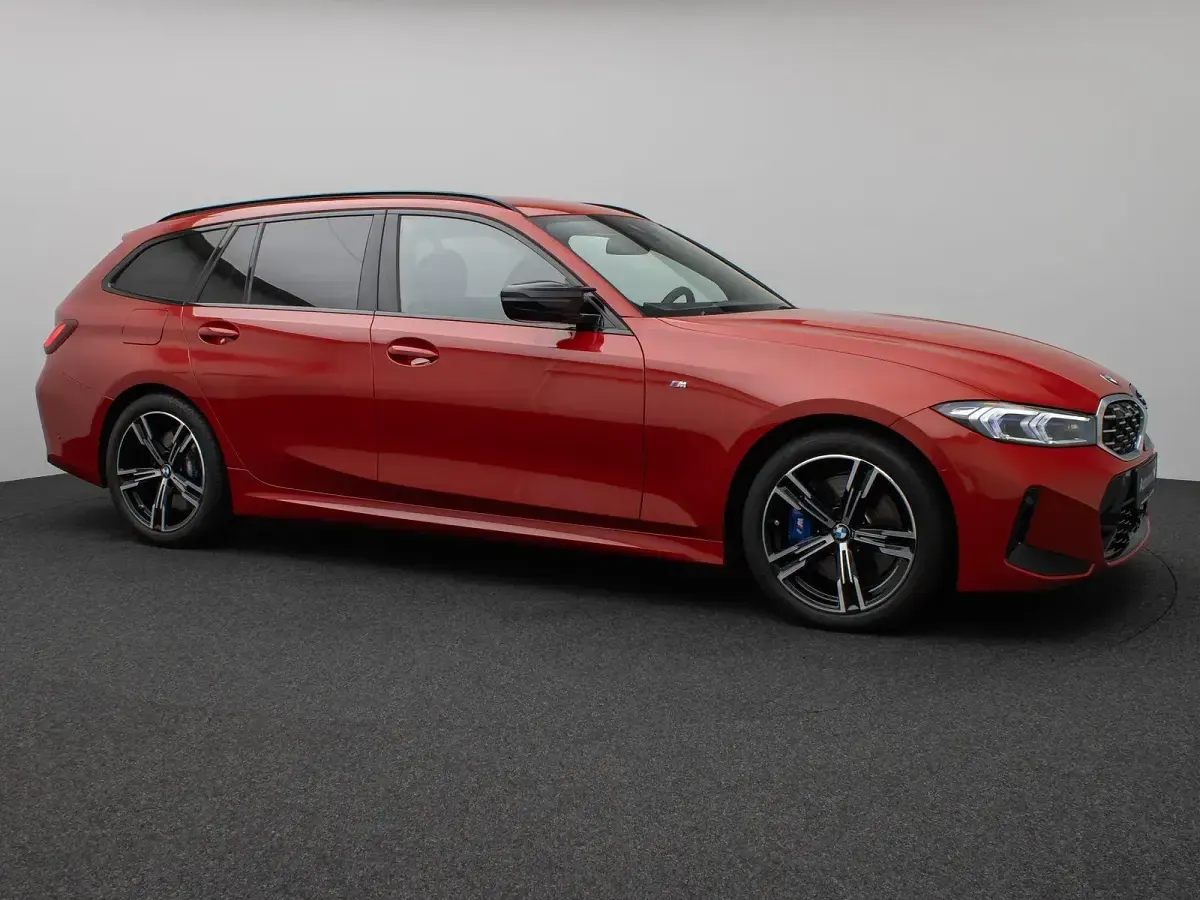 Gebraucht BMW M340 M Sport 374 PS (275 kW) 2023 Rot Kombi