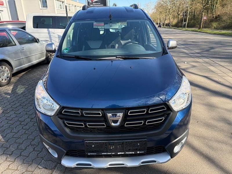Gebraucht Dacia Dokker Stepway 102 PS (75 kW) 2019 Blau Van / Kleinbus