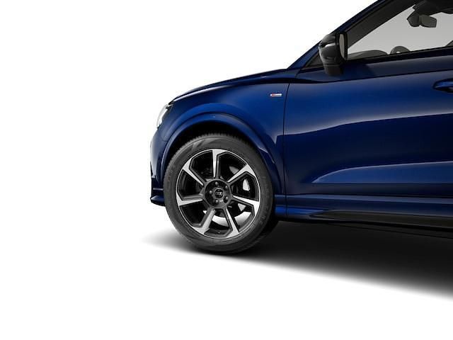 Gebraucht Audi Q3 S-Line 150 PS (110 kW) 2025 Navarrablau metallic SUV