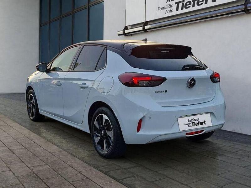 Gebraucht Opel Corsa-e Edition 100 kW (136 PS) 2021 Unbekannt Kleinwagen
