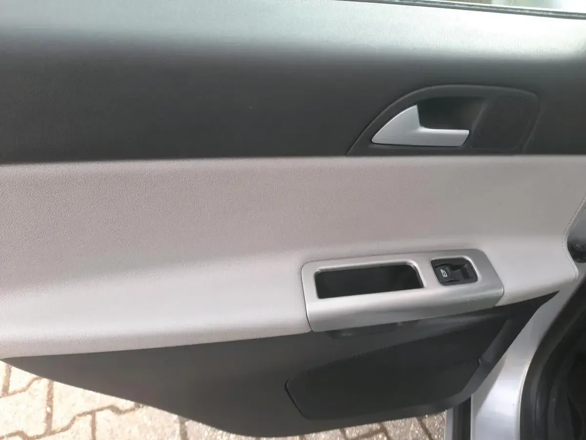 Gebraucht Volvo V50 179 PS (131 kW) 2008 Silber Kombi