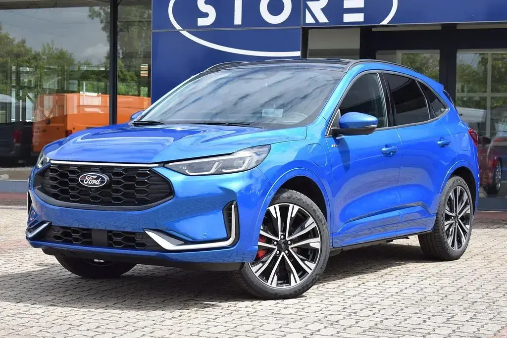 Gebraucht Ford Kuga ST-Line X 242 PS (177 kW) 2025 Blau SUV