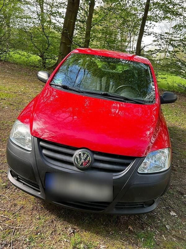 Usado VW Fox 60 HP (44 kW) 2010 Vermelho Citadino