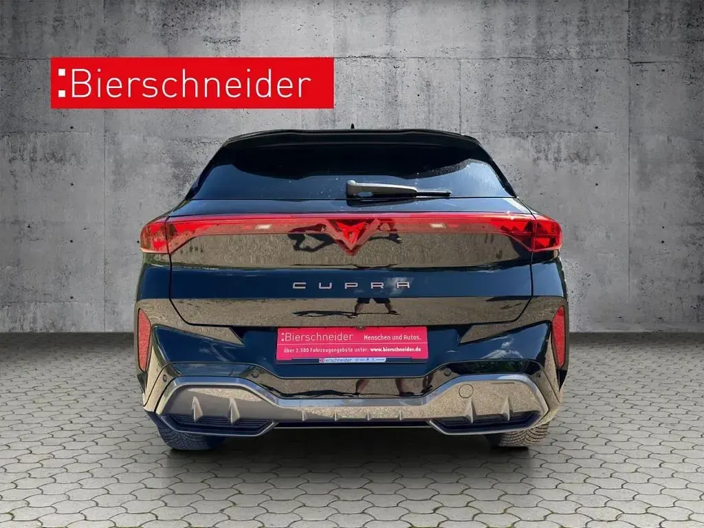 Neu Cupra Terramar VZ 272 PS (200 kW) 2026 Grau SUV