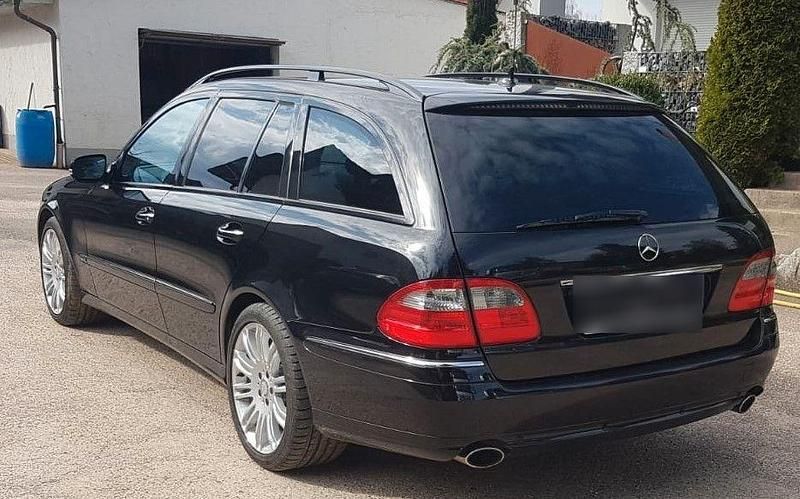 Gebraucht Mercedes 220 170 PS (125 kW) 2008 Schwarz Kombi