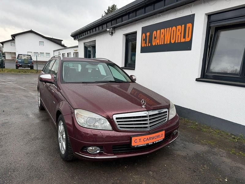 Gebraucht Mercedes C220 170 PS (125 kW) 2008 Rot Kombi