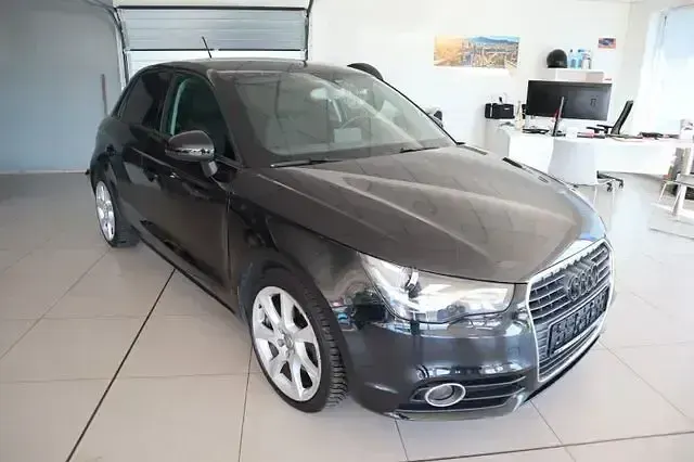 Gebraucht Audi A1 Sportback Ambition 122 PS (89 kW) 2013 Schwarz Kleinwagen