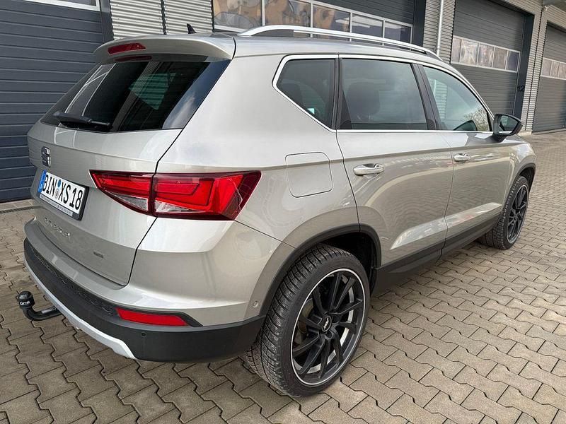 Gebraucht Seat Ateca 4Drive 150 PS (110 kW) 2018 Grau SUV