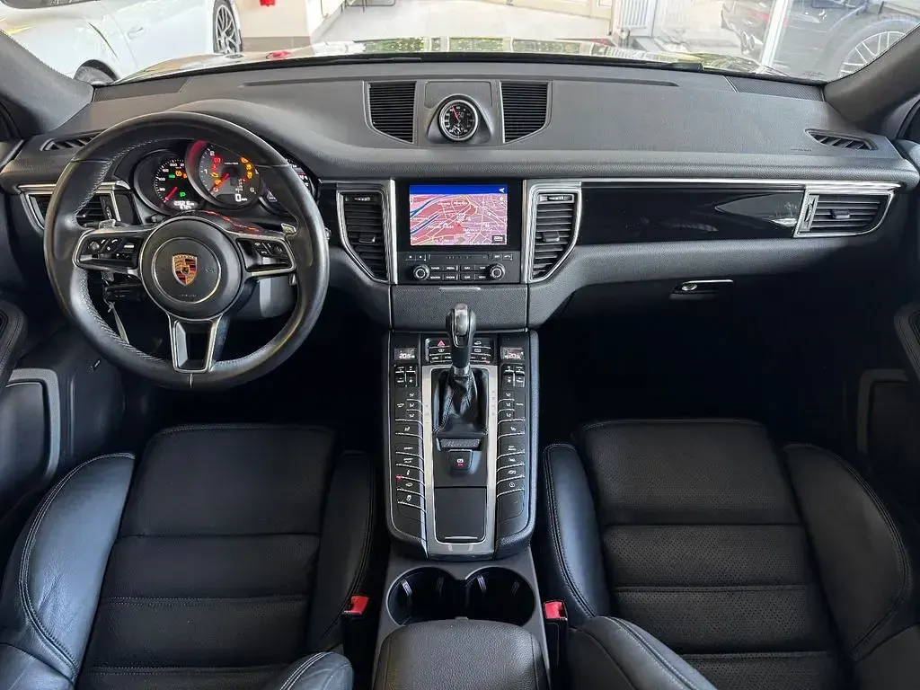 Gebraucht Porsche Macan 258 PS (189 kW) 2017 Grau SUV