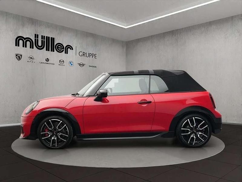 Gebraucht Mini John Cooper Works Cabriolet 231 PS (169 kW) 2025 Chili red ii Cabrio