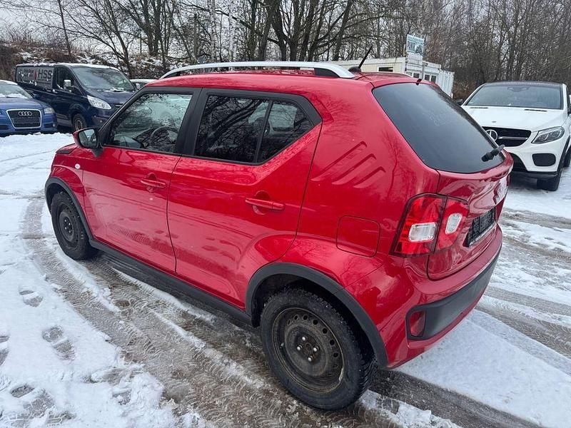 Gebraucht Suzuki Ignis Comfort 90 PS (66 kW) 2018 Rot SUV