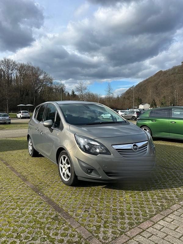 Usata Opel Meriva 2011 Monovolume