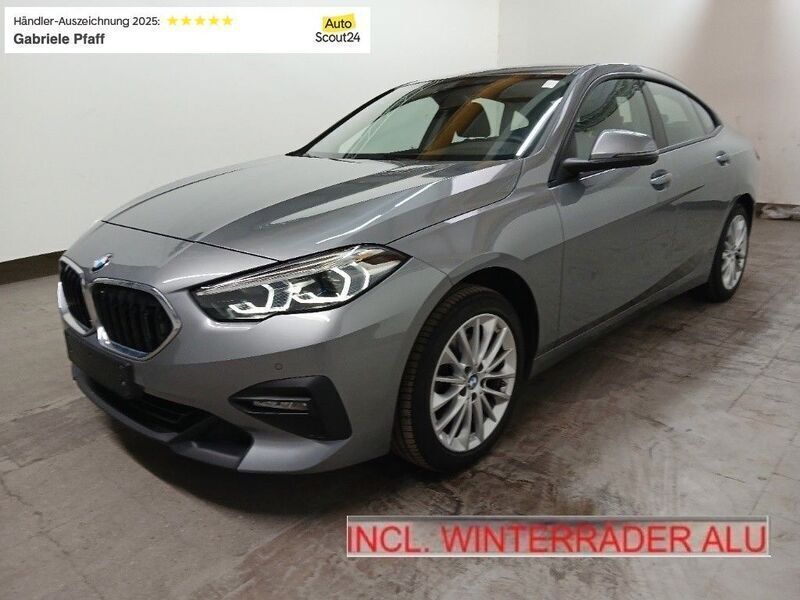 Grau Gebraucht 2023 BMW 218 Limousine | 25.900 € (Guter Preis) - Bild 1/4