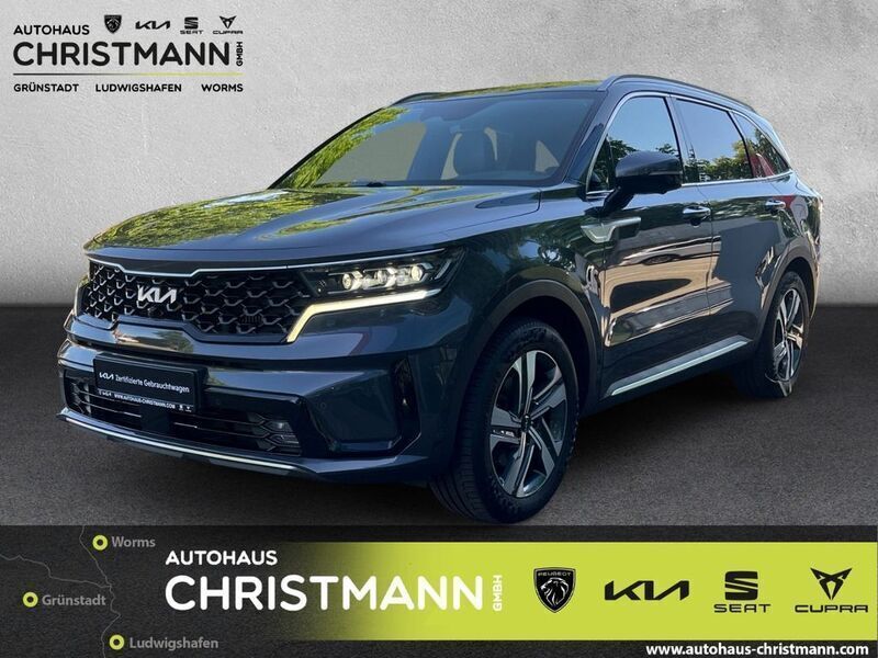 Grau Gebraucht 2022 Kia Sorento Platinum SUV | 36.890 € (Fairer Preis) - Bild 1/4