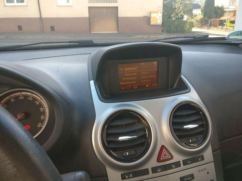 Gebraucht Opel Corsa Active 87 PS (63 kW) 2013 Kleinwagen