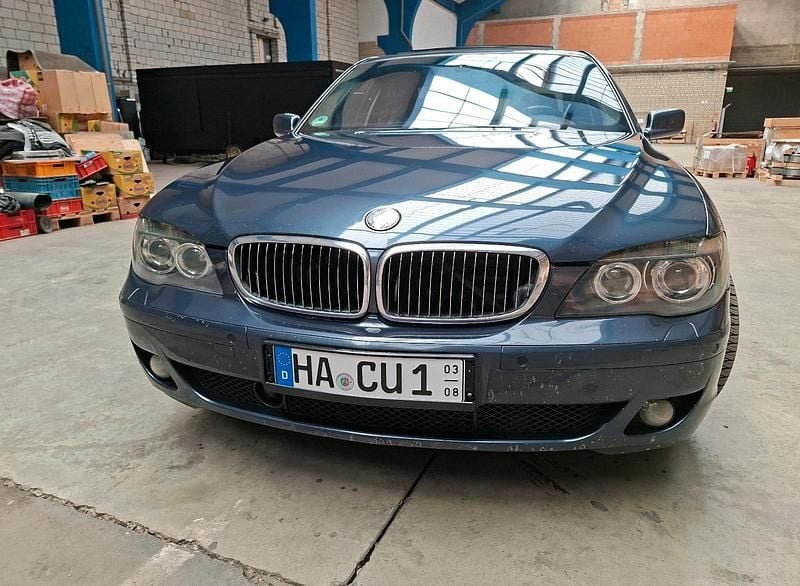 Gebraucht BMW 730 231 PS (169 kW) 2005 Blau Limousine