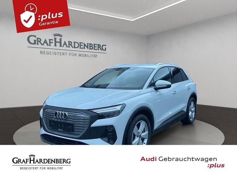 Gletscherweiß metallic Gebraucht 2022 Audi Q4 e-tron Comfort SUV | 29.910 € (Guter Preis) - Bild 1/4