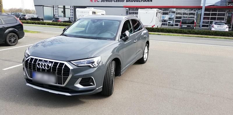Gebraucht Audi Q3 Advanced 150 PS (110 kW) 2020 Grau SUV