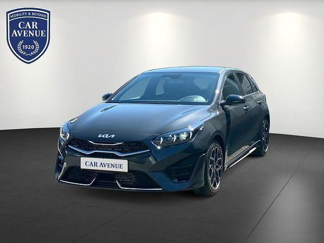 Grau (pentametal metallic (grau)) Neu 2025 Kia Ceed GT-Line Kleinwagen | 28.990 € (Etwas zu teuer) - Bild 1/4