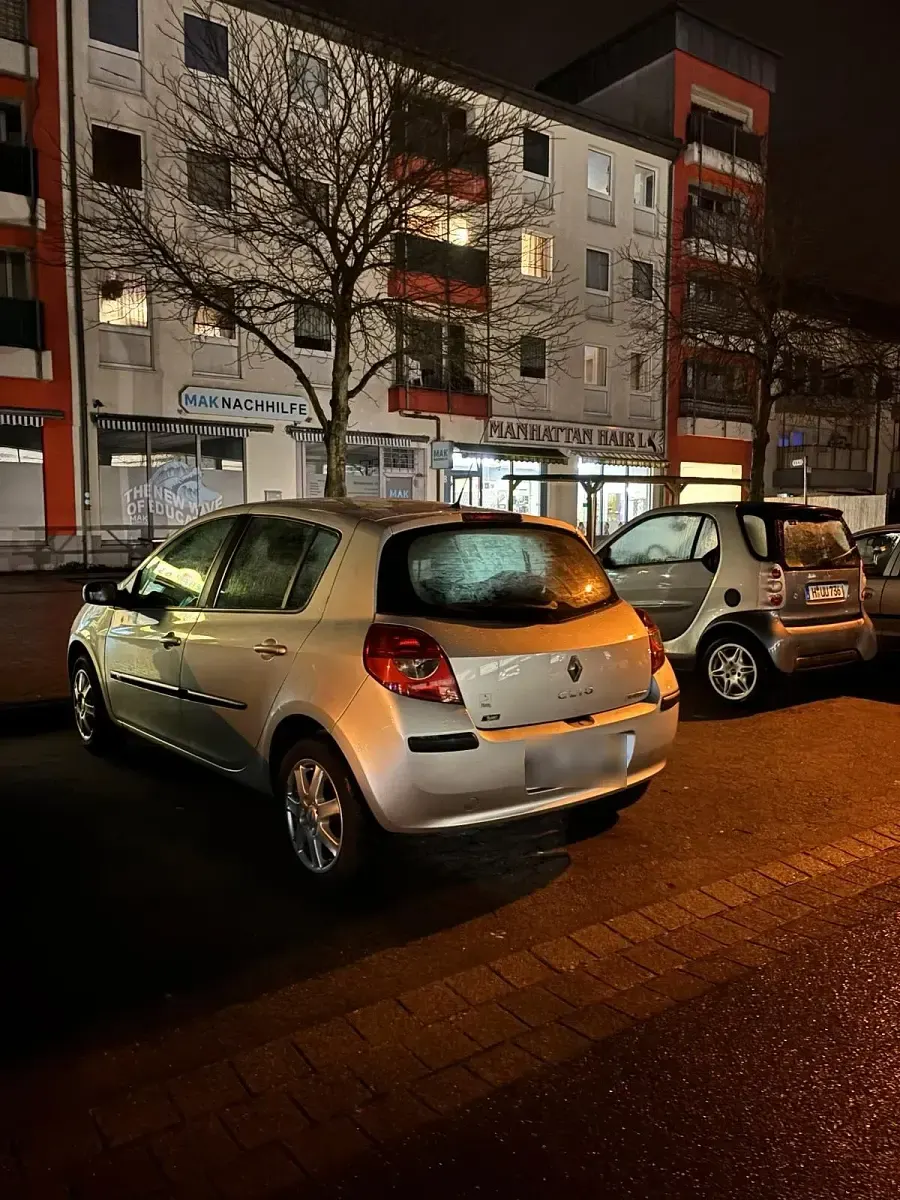 Gebraucht Renault Clio 75 PS (55 kW) 2006 Silber Kleinwagen
