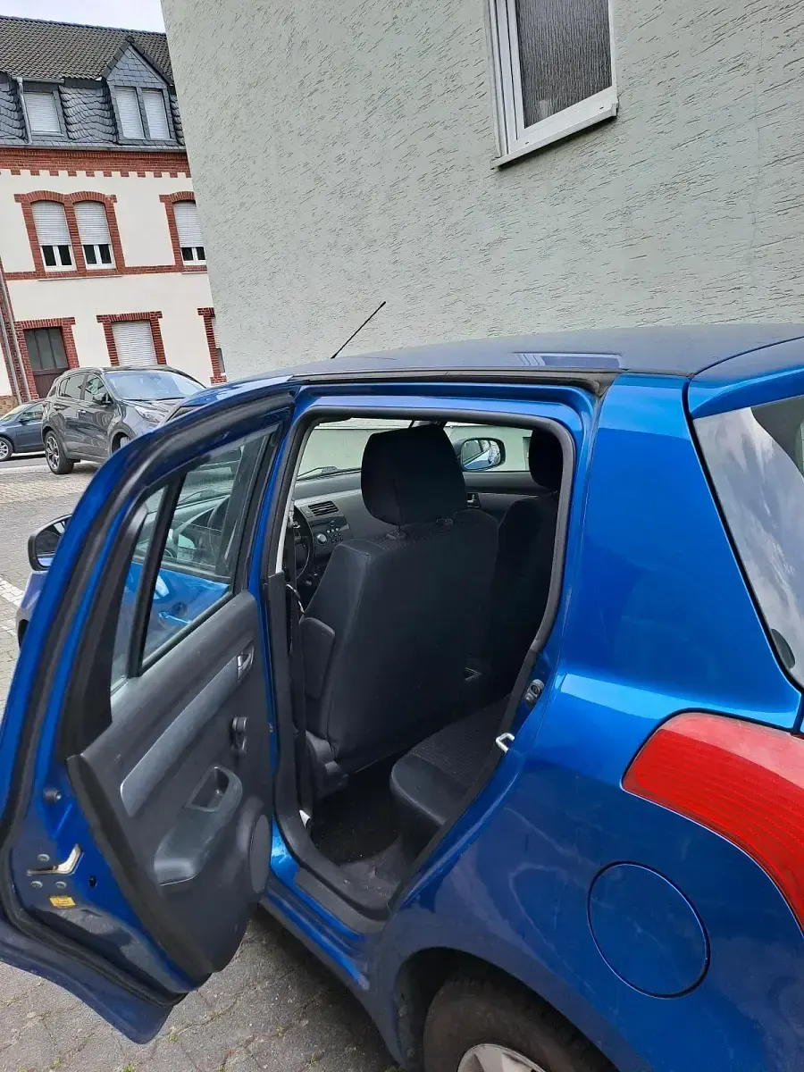 Gebraucht Suzuki Swift 90 PS (66 kW) 2007 Blau Kleinwagen