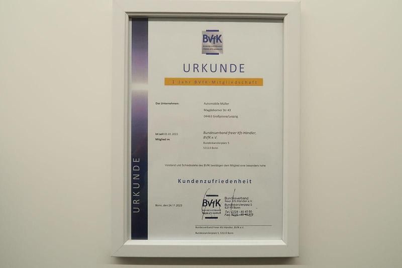 Gebraucht Volvo V60 R-Design 163 PS (119 kW) 2012 Schwarz Kombi