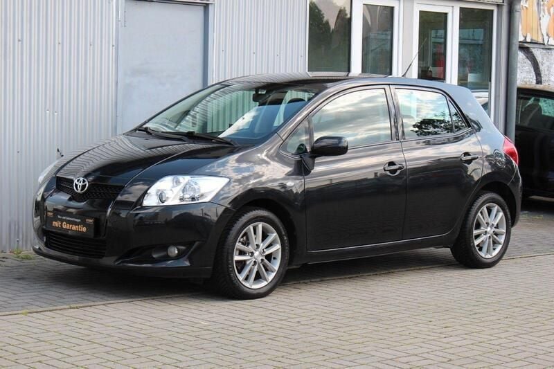 Gebraucht Toyota Auris Team 124 PS (91 kW) 2009 Schwarz Kleinwagen
